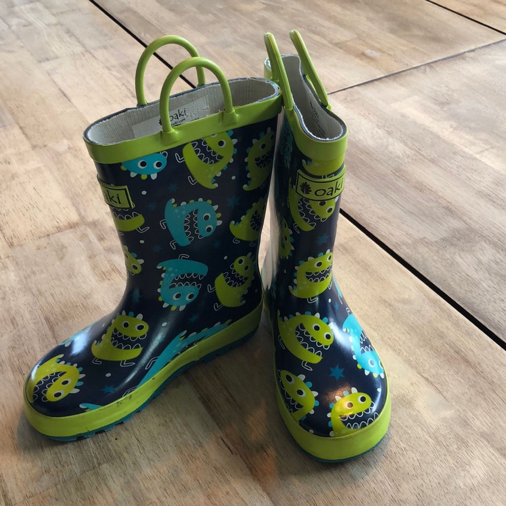 oaki rain boots with monster print